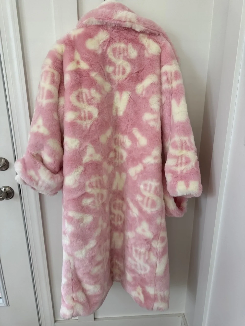 NWT Namilia PINK DICK DOLLAR FAUX FUR COAT Size S